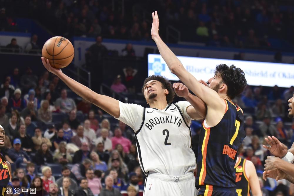 场上频频崭 场上频频崭