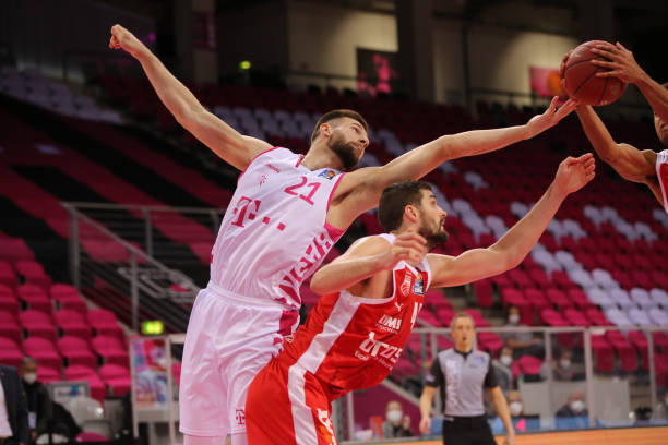 葡萄牙队的 葡萄牙队的